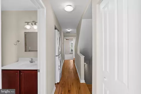Entry Way - 4617 Dillon St, Baltimore, MD 21224 photo 2 of 3