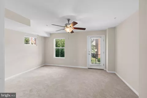 Living - 4617 Dillon St, Baltimore, MD 21224 photo 5 of 6