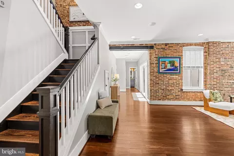 Entry Way - 37 Birckhead St, Baltimore, MD 21230 photo 2 of 6