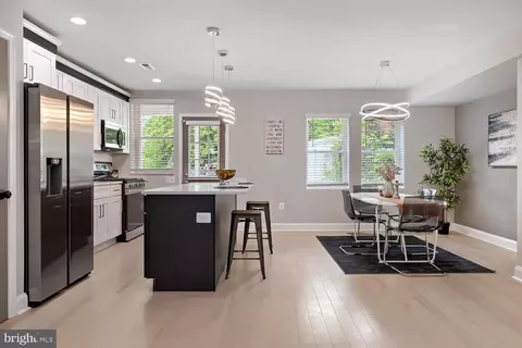 Other - 302 Martingale Ave, Baltimore, MD 21229 photo 4 of 10