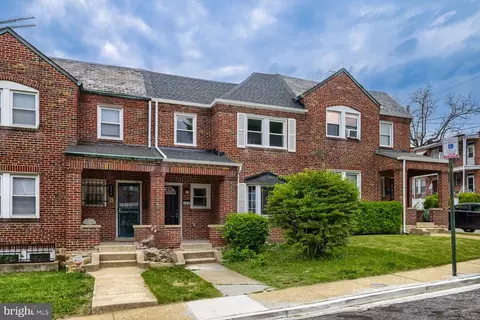 Exterior - 302 Martingale Ave, Baltimore, MD 21229 photo 3 of 3