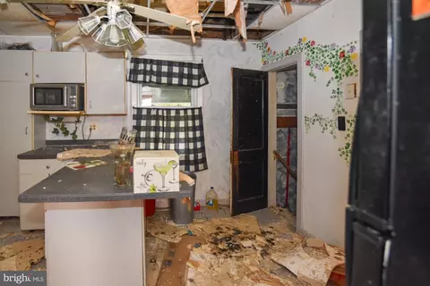 Kitchen - 2909 Chesley Ave, Baltimore, MD 21234 photo 1 of 3