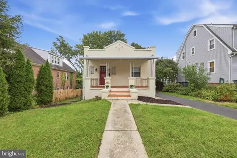 2913 Rosalie Ave, Parkville, MD 21234