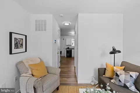 Entry Way - 3422 Elmora, Baltimore, MD 21213 photo 1 of 4