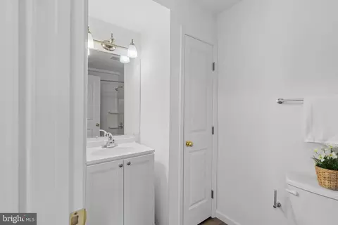 Bath - 3422 Elmora, Baltimore, MD 21213 photo 3 of 4