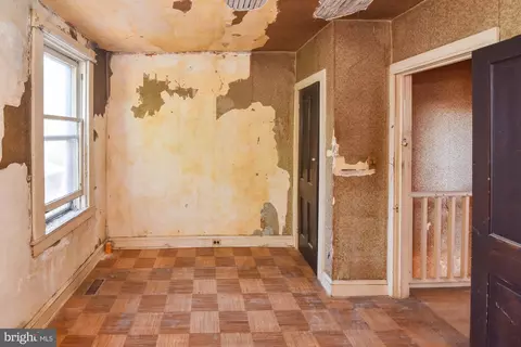 Other - 613 Harding Pl, Baltimore, MD 21211 photo 6 of 14
