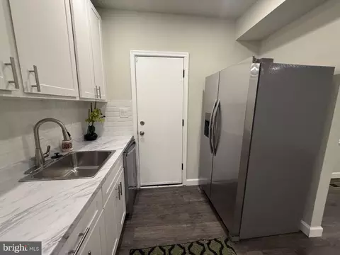Kitchen - 606 Springfield Ave, Baltimore, MD 21212 photo 2 of 4