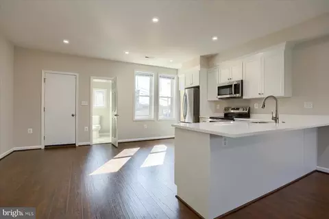 Living - 1503 N Payson St N, Baltimore, MD 21217 photo 5 of 5