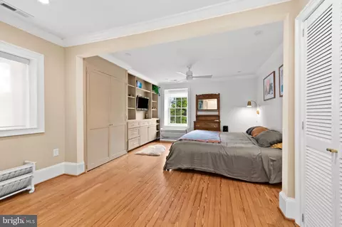 Bedroom - 3711 Clipper Rd, Baltimore, MD 21211 photo 9 of 10