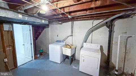 Other - 617 Brisbane Rd, Baltimore, MD 21229 photo 7 of 8