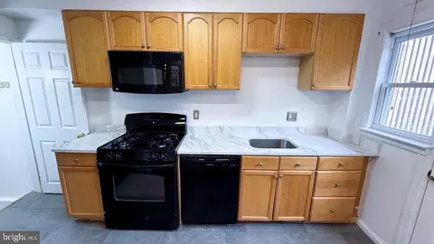 Kitchen - 617 Brisbane Rd, Baltimore, MD 21229 photo 1 of 1