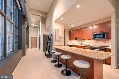 Kitchen - 1200 Steuart St #1515, Baltimore, MD 21230 photo 2 of 6