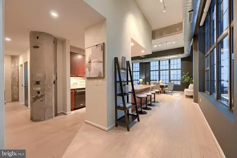 Entry Way - 1200 Steuart St #1515, Baltimore, MD 21230 photo 1 of 3