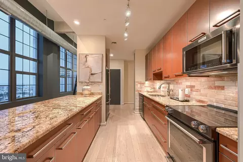 Kitchen - 1200 Steuart St #1515, Baltimore, MD 21230 photo 3 of 6