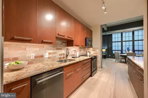 Kitchen - 1200 Steuart St #1515, Baltimore, MD 21230 photo 5 of 6