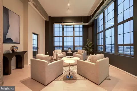 Living - 1200 Steuart St #1515, Baltimore, MD 21230 photo 6 of 11