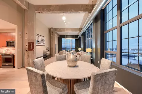 Dining - 1200 Steuart St #1515, Baltimore, MD 21230 photo 3 of 5