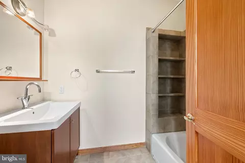 Bath - 1802 Saint Paul St, Baltimore, MD 21202 photo 3 of 4