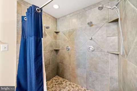 Bath - 1802 Saint Paul St, Baltimore, MD 21202 photo 2 of 4