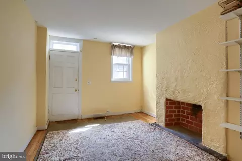 Living - 604 Jasper St, Baltimore, MD 21201 photo 2 of 3