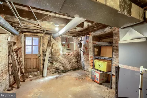 Entry Way - 604 Jasper St, Baltimore, MD 21201 photo 3 of 3
