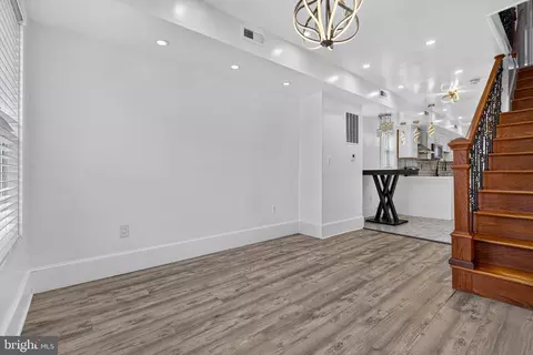 Entry Way - 1900 N Collington Ave, Baltimore, MD 21213 photo 2 of 11