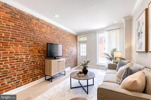Living - 1806 Light St, Baltimore, MD 21230 photo 1 of 1