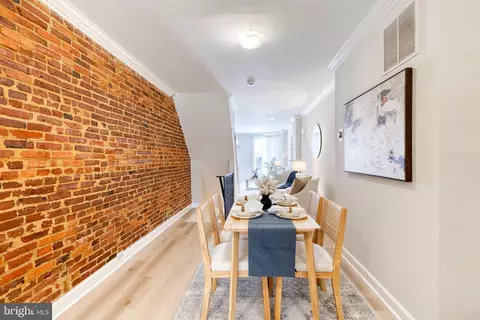 Entry Way - 1806 Light St, Baltimore, MD 21230 photo 6 of 15