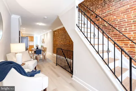 Entry Way - 1806 Light St, Baltimore, MD 21230 photo 1 of 15