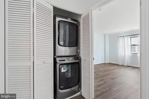 Other - 2702 Lighthouse Pt E #629, Baltimore, MD 21224 photo 3 of 14