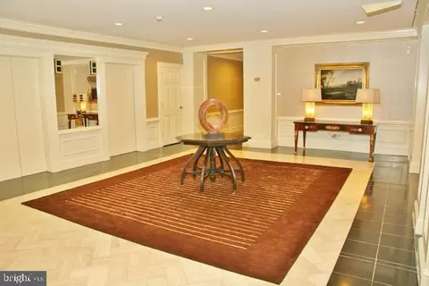 Entry Way - 10 E Lee St #2608, Baltimore, MD 21202 photo 2 of 2