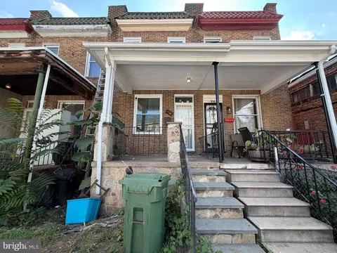 912 Brunswick St, Baltimore, MD 21223 photo 2