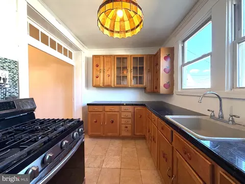 Kitchen - 641 N Augusta Ave, Baltimore, MD 21229 photo 2 of 3