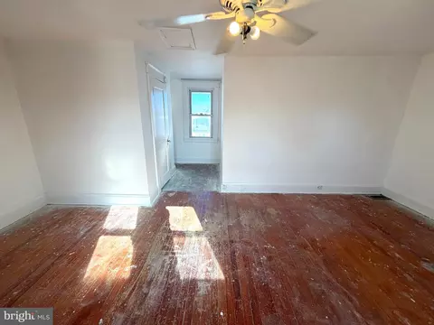 Bedroom - 641 N Augusta Ave, Baltimore, MD 21229 photo 7 of 8