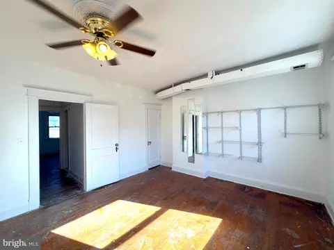 Bedroom - 641 N Augusta Ave, Baltimore, MD 21229 photo 4 of 8