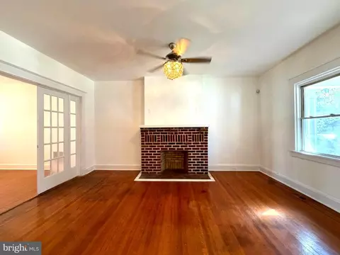 Living - 641 N Augusta Ave, Baltimore, MD 21229 photo 1 of 9
