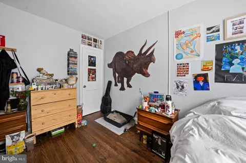 Bedroom - 6125 Macbeth Dr, Baltimore, MD 21239 photo 5 of 7