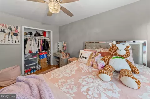 Bedroom - 1130 Cedarcroft Rd, Baltimore, MD 21239 photo 3 of 6