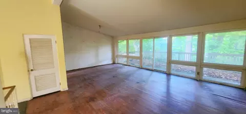 Entry Way - Undisclosed, Baltimore, MD 21209 photo 2 of 12