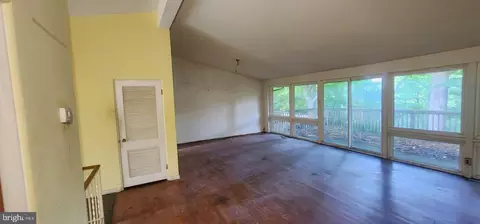 Entry Way - Undisclosed, Baltimore, MD 21209 photo 5 of 12