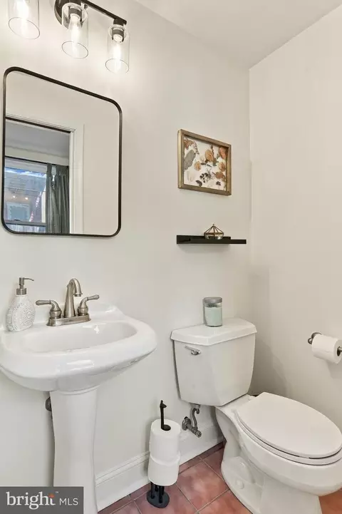 Bath - 434 E Clement St E, Baltimore, MD 21230 photo 1 of 2