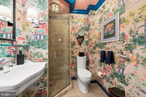 Bath - 12 W Hamilton St, Baltimore, MD 21201 photo 2 of 3