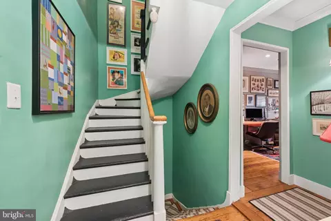 Entry Way - 12 W Hamilton St, Baltimore, MD 21201 photo 4 of 6