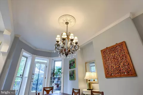 Dining - 1505 Park Ave, Baltimore, MD 21217 photo 3 of 3