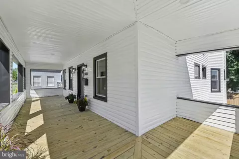 Exterior - 3606 Fairview Ave, Baltimore, MD 21216 photo 3 of 6