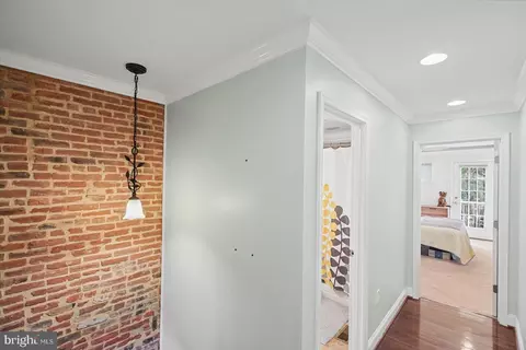 Entry Way - 2105 E Lamley St, Baltimore, MD 21231 photo 8 of 8