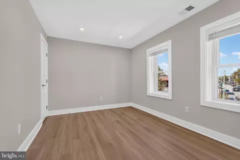 Bedroom - 909 Eastern Ave, Baltimore, MD 21202 photo 1 of 1