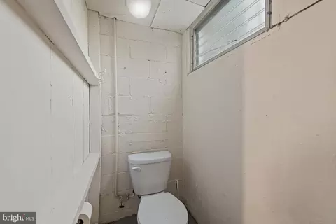 Bath - 4208 Westview Rd, Baltimore, MD 21218 photo 2 of 2