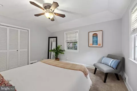 Bedroom - 4208 Westview Rd, Baltimore, MD 21218 photo 3 of 6