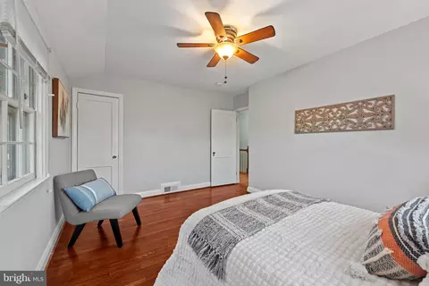 Bedroom - 4208 Westview Rd, Baltimore, MD 21218 photo 6 of 6